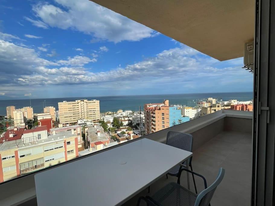 Glamour Suite Con Vistas Panoramicas Mar Y Montana Torremolinos Exterior foto